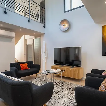 Moderne Proche De La Ra9320 Apartment